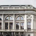 O Banco Troca Dinheiro Falso? Descubra Como Agir se Você Encontrar Cédulas Falsas